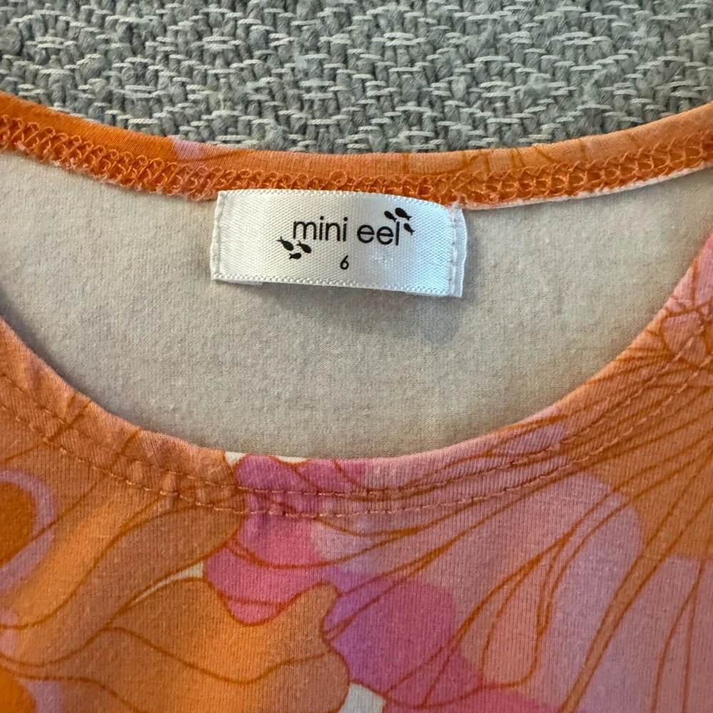 Fighting Eel Mini Eel Girl’s Orange and Pink hibiscus Floral Kids Dress size 6 - Picture 3 of 4